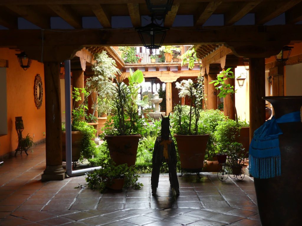 courtyard-of-our-hotel-pueblo-magico-in-patzcuaro