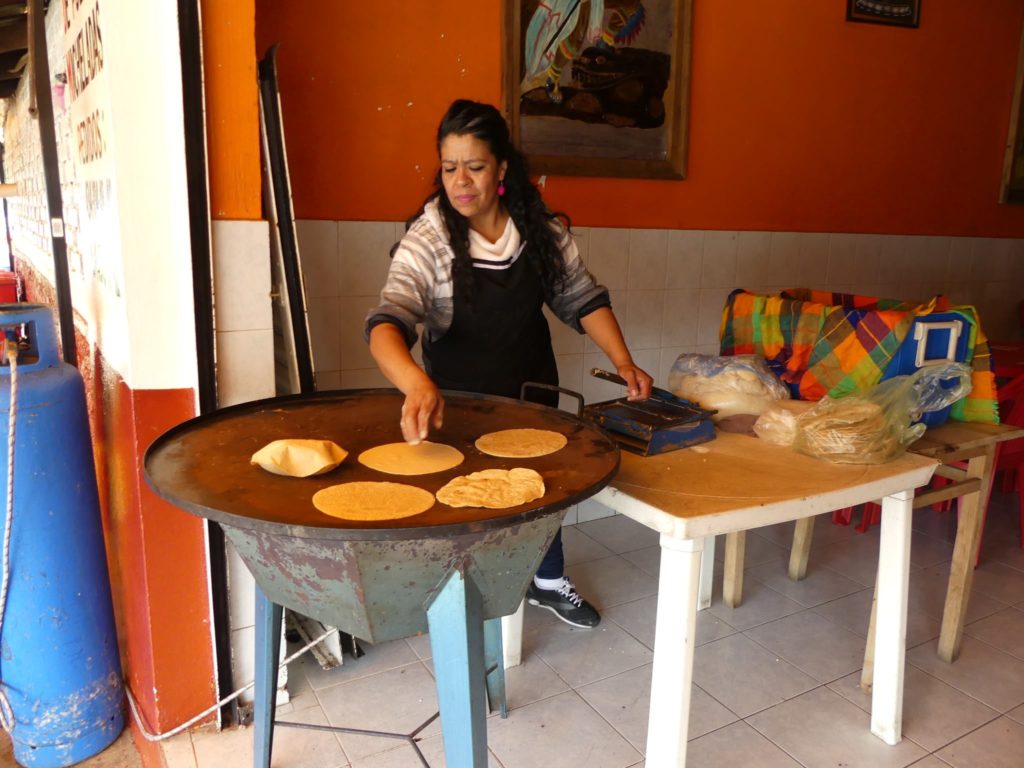 local-pollo-place-in-patzcuaro_-fresh-corn-tortillas